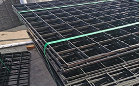 深圳排水溝蓋噴漆鋼格板